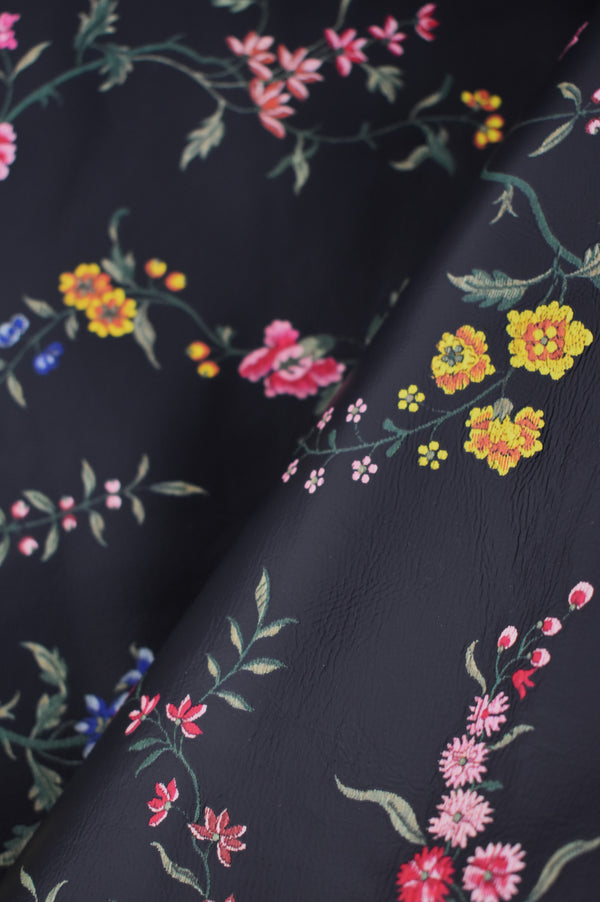 Nappa leather with flower print 0.8 mm Nappa leather with flower print 0.8 mm