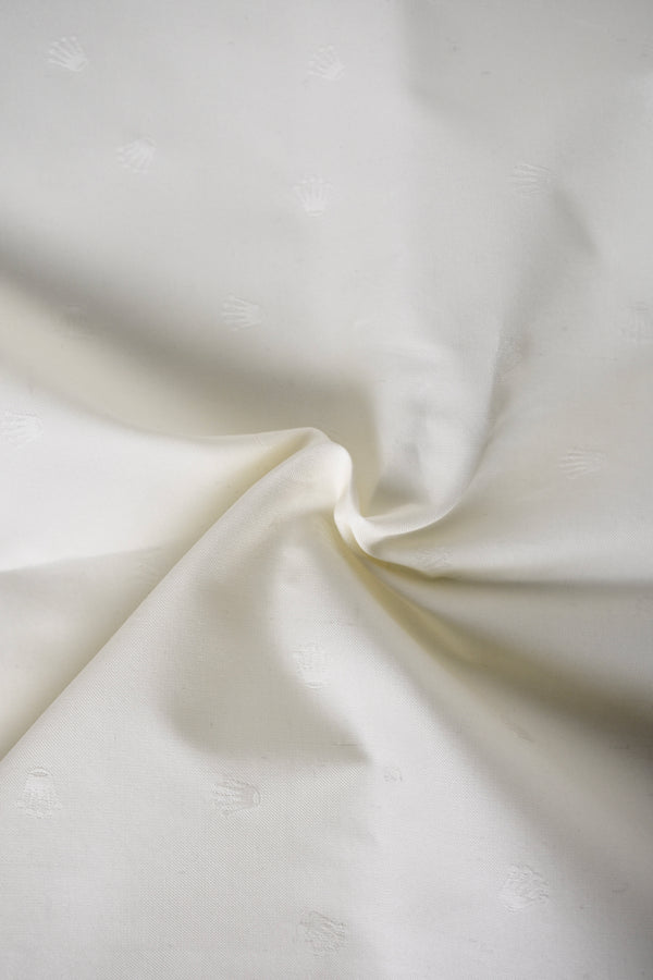 <translated_title>
Tissu rigide 100% soie <translated_title>
Tissu rigide 100% soie