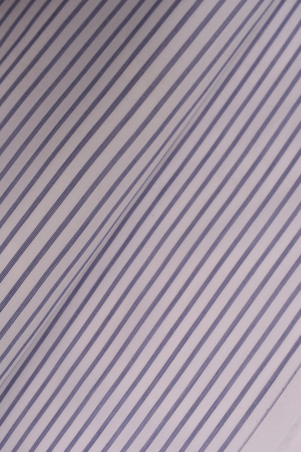 Poplin in pure cotton with stripes Poplin in pure cotton with stripes