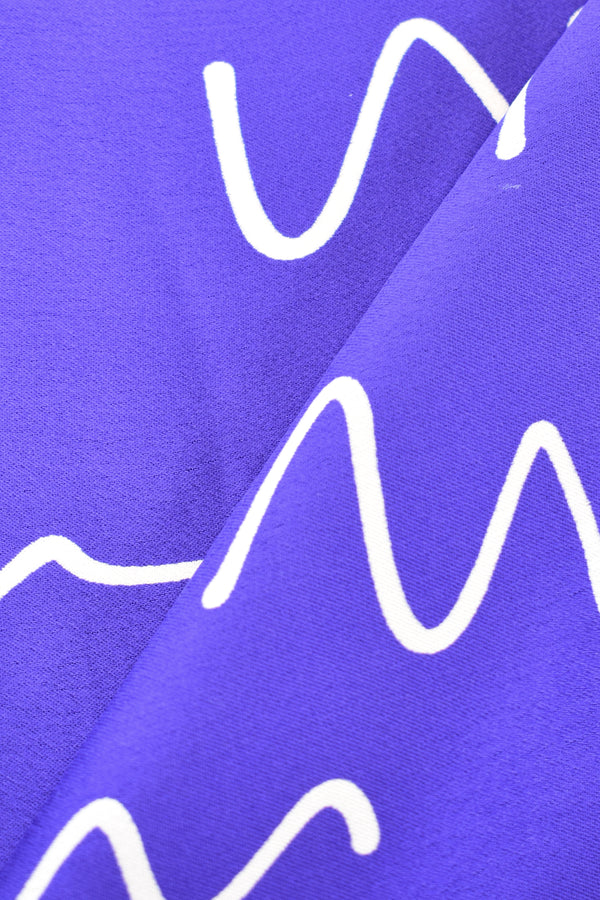 Crepe aus bedruckter Viskose Crepe aus bedruckter Viskose