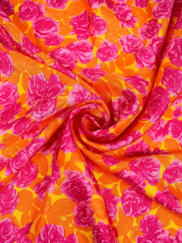 Sergé de pure soie à motif floral Sergé de pure soie à motif floral