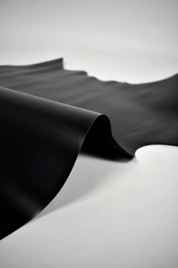 Vitello intero liscio lucido Vitello intero liscio lucido