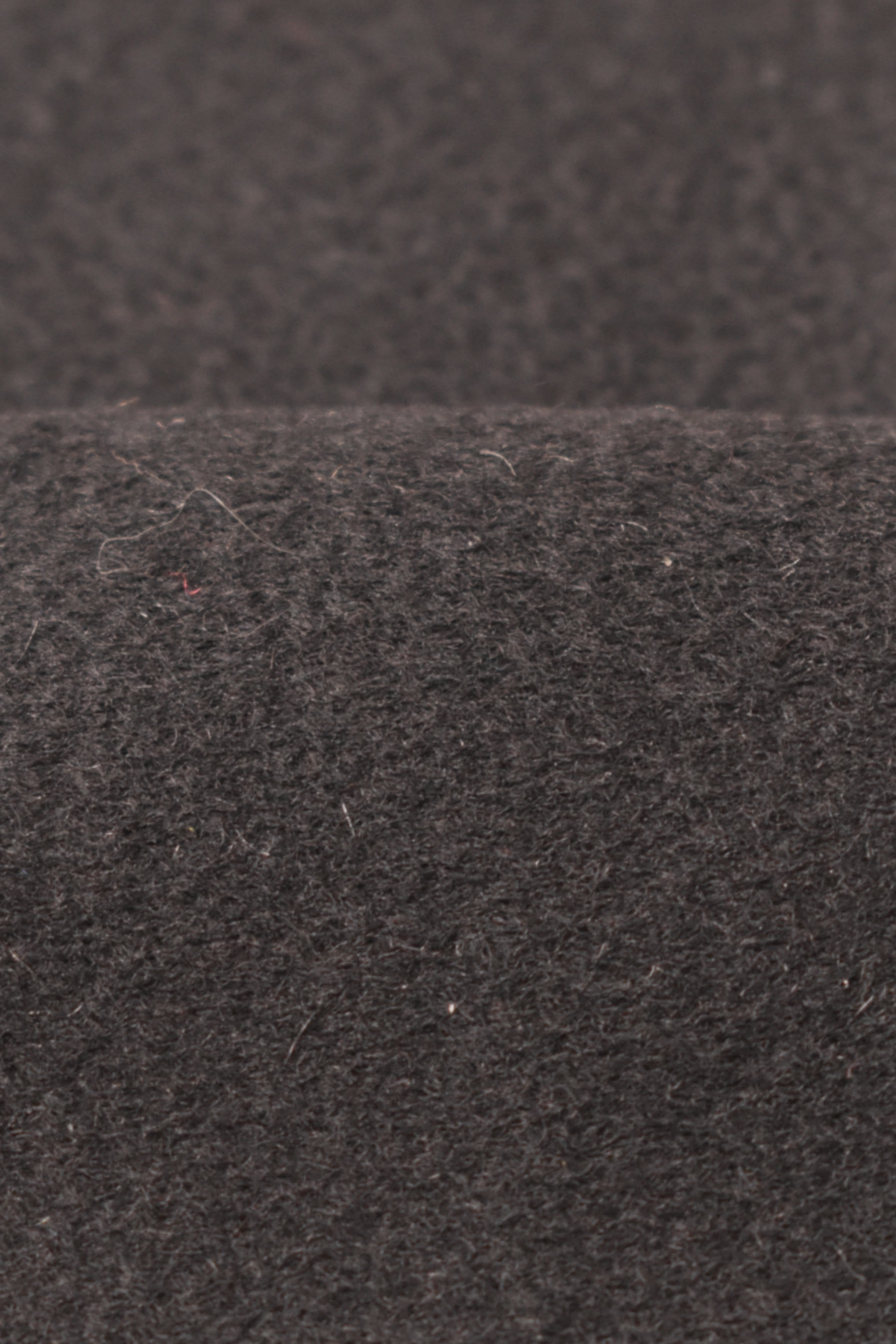 <translated_title>
    Virgin Wool and Cashmere Blend Fabric