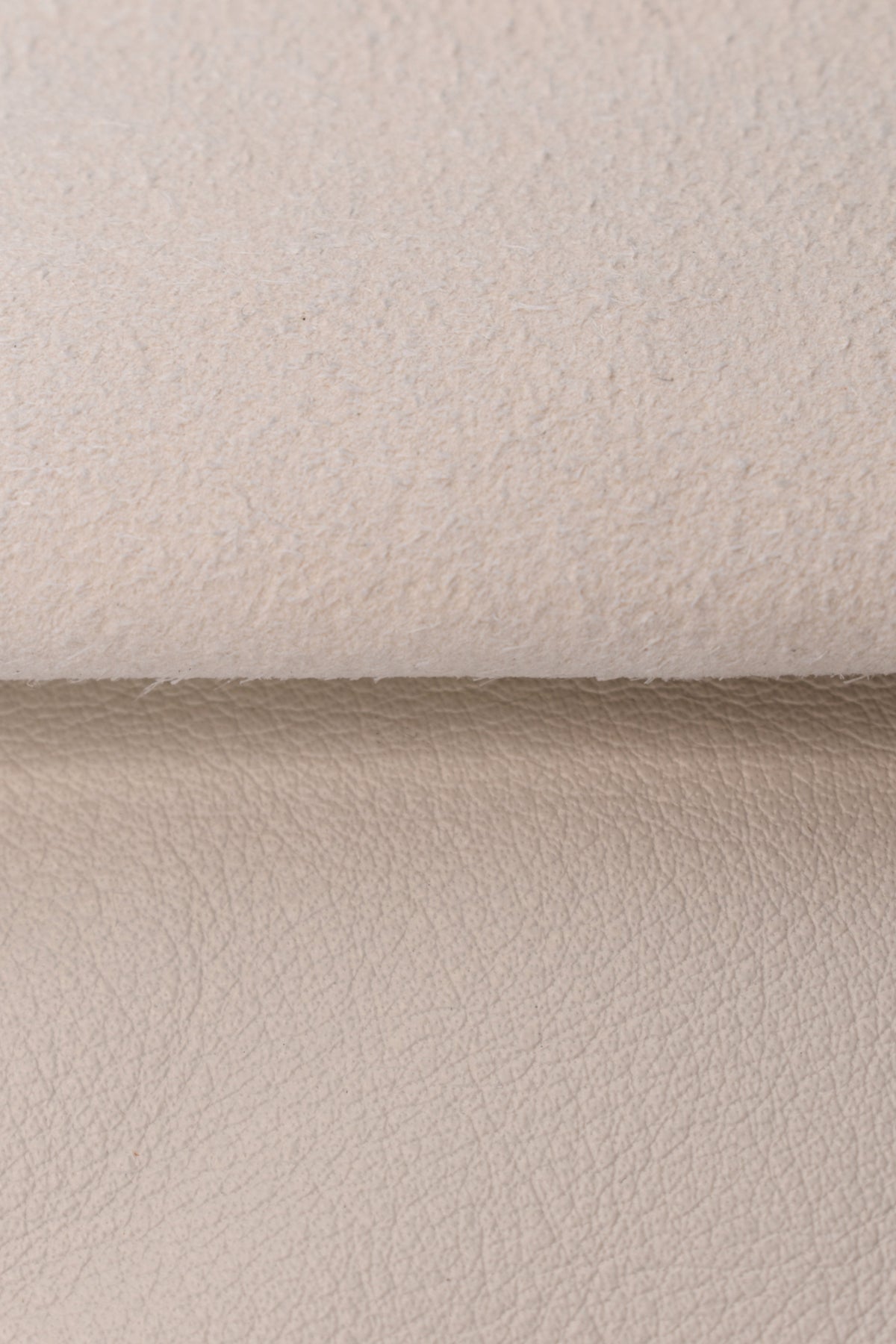 Vitellino bottalato grana naturale 1,1 mm, Liscia