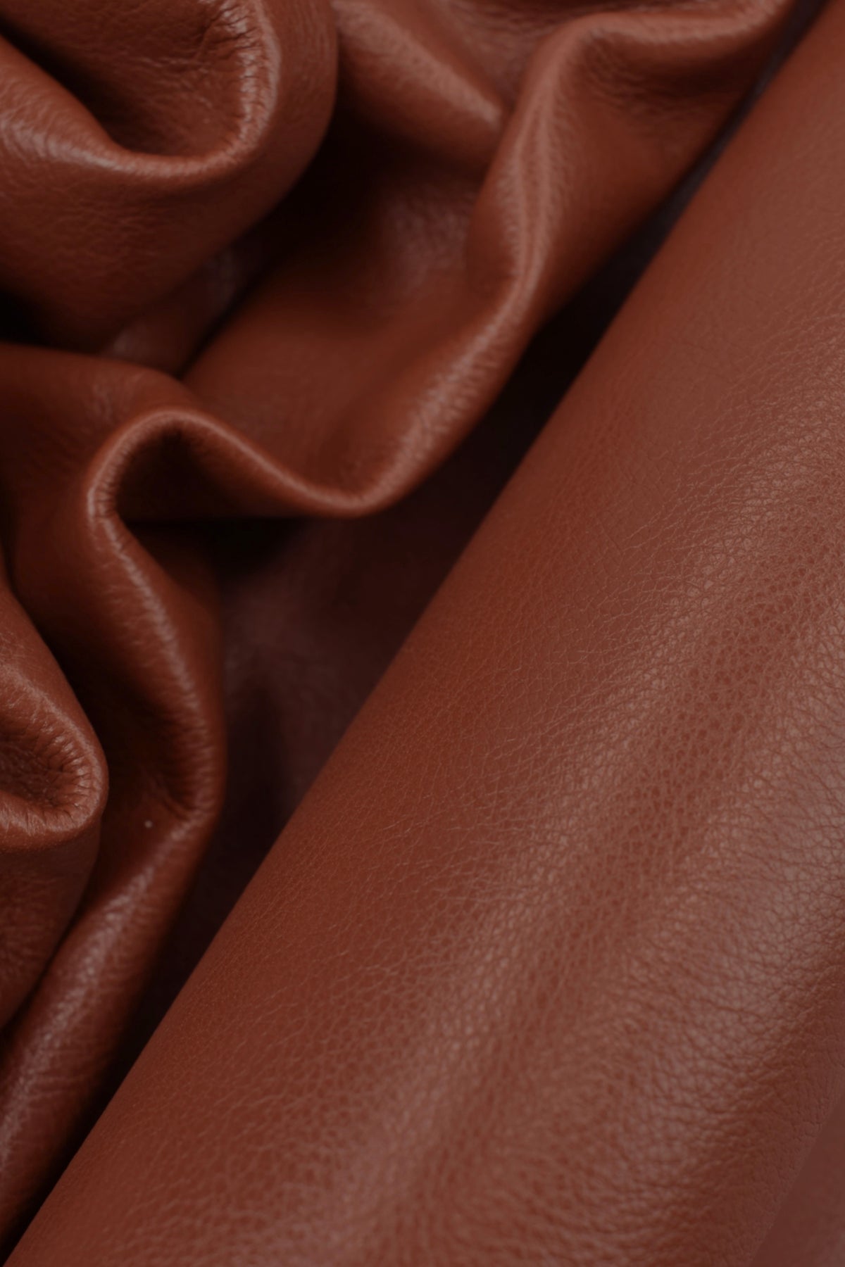 Vitellino bottalato grana naturale 1,1 mm, Terracotta, Liscia
