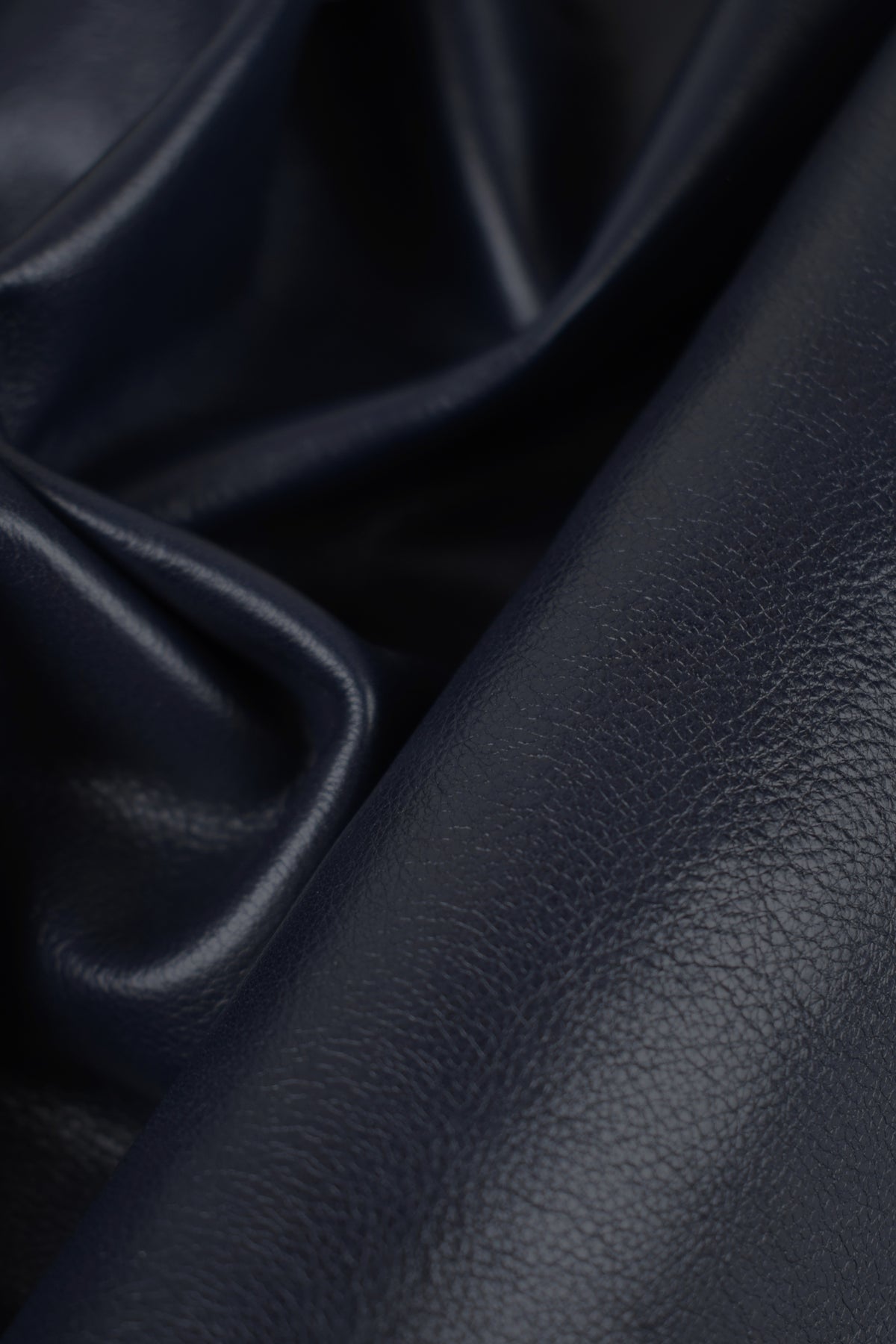 Vitellino bottalato grana naturale 1,1 mm, Blu Scuro, Liscia