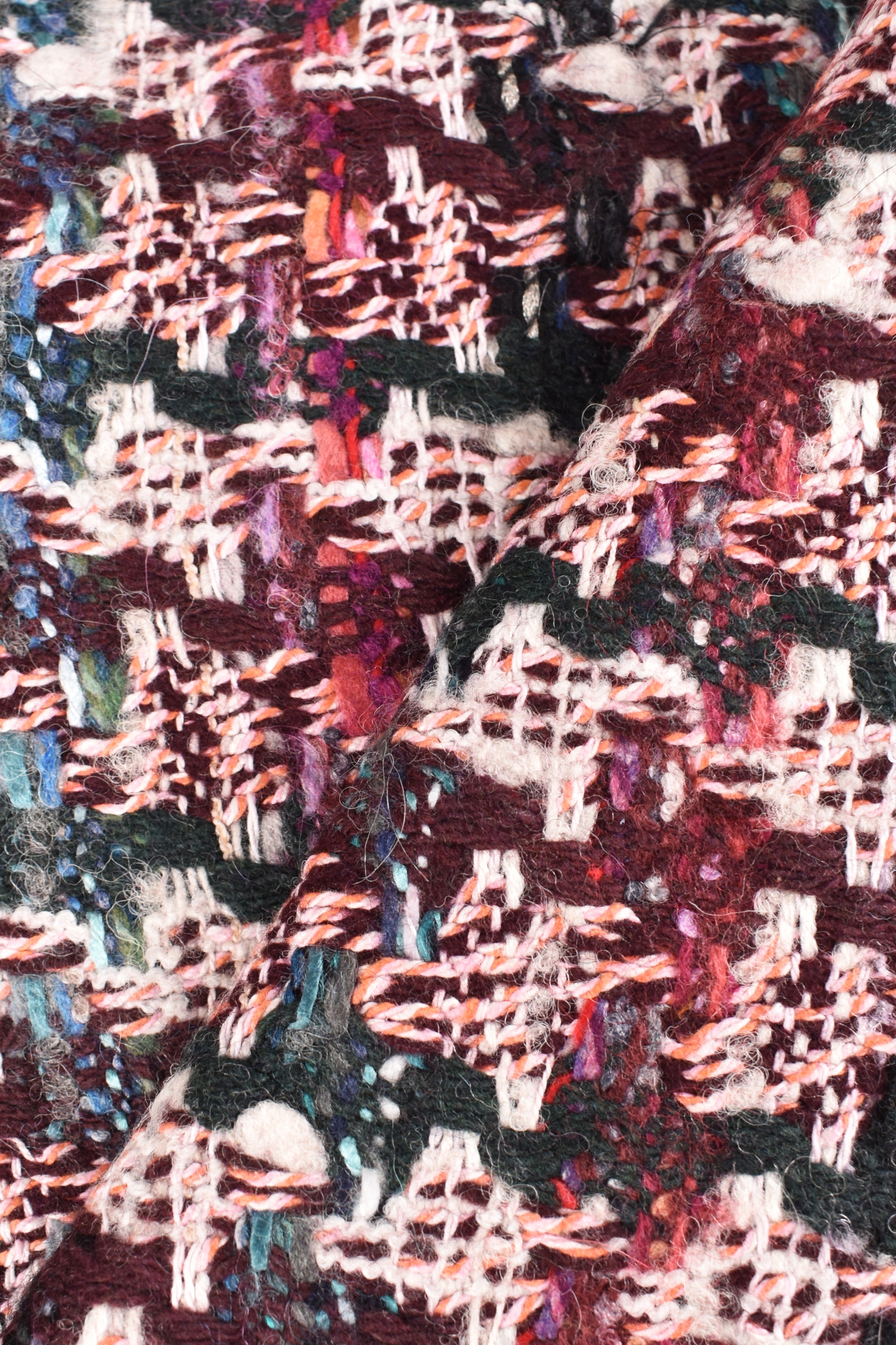 Tweed wool blend virgin wool