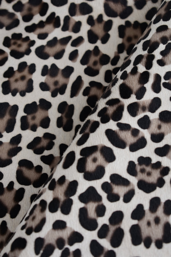 Cavallino su pelle bovina stampa leopardo grigio macchie puntinate 1,2 / 1,4 mm