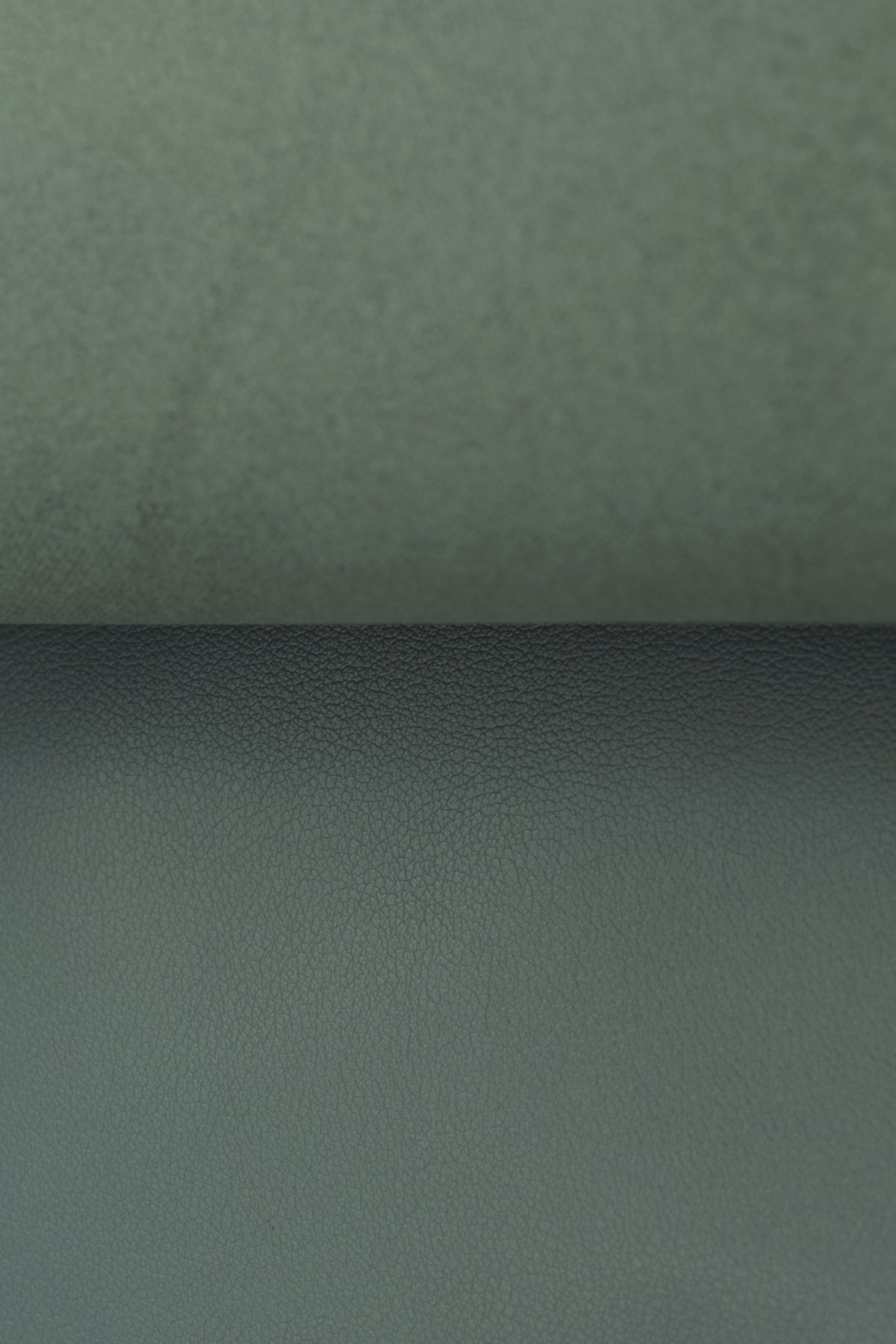 Mezzo vitello granulato 1,5mm, Azzurro Grigio, Ganulata