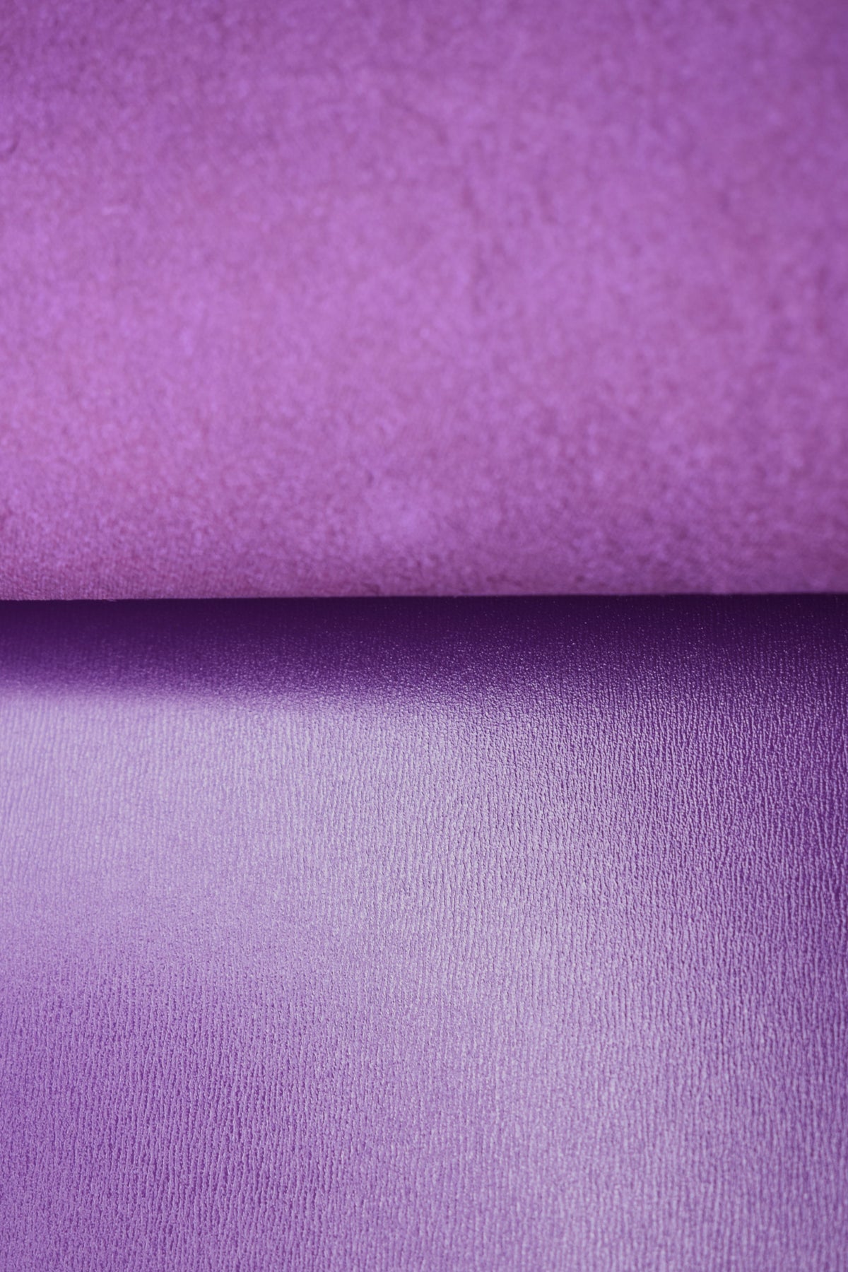 Halbkalbsleder Krispelprägung 1,5/1,6mm, Violett, Geprägter Druck