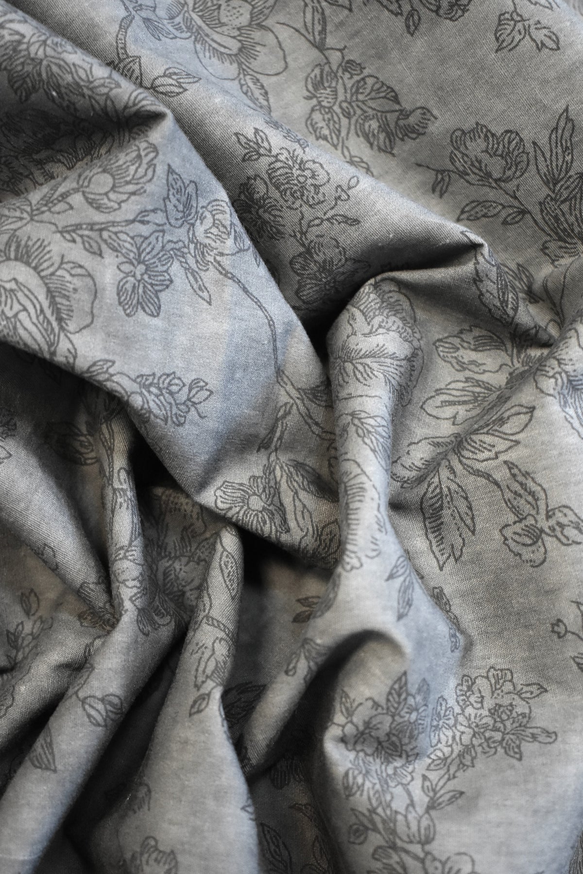 Tela stretch in cotone fantasia floreale
