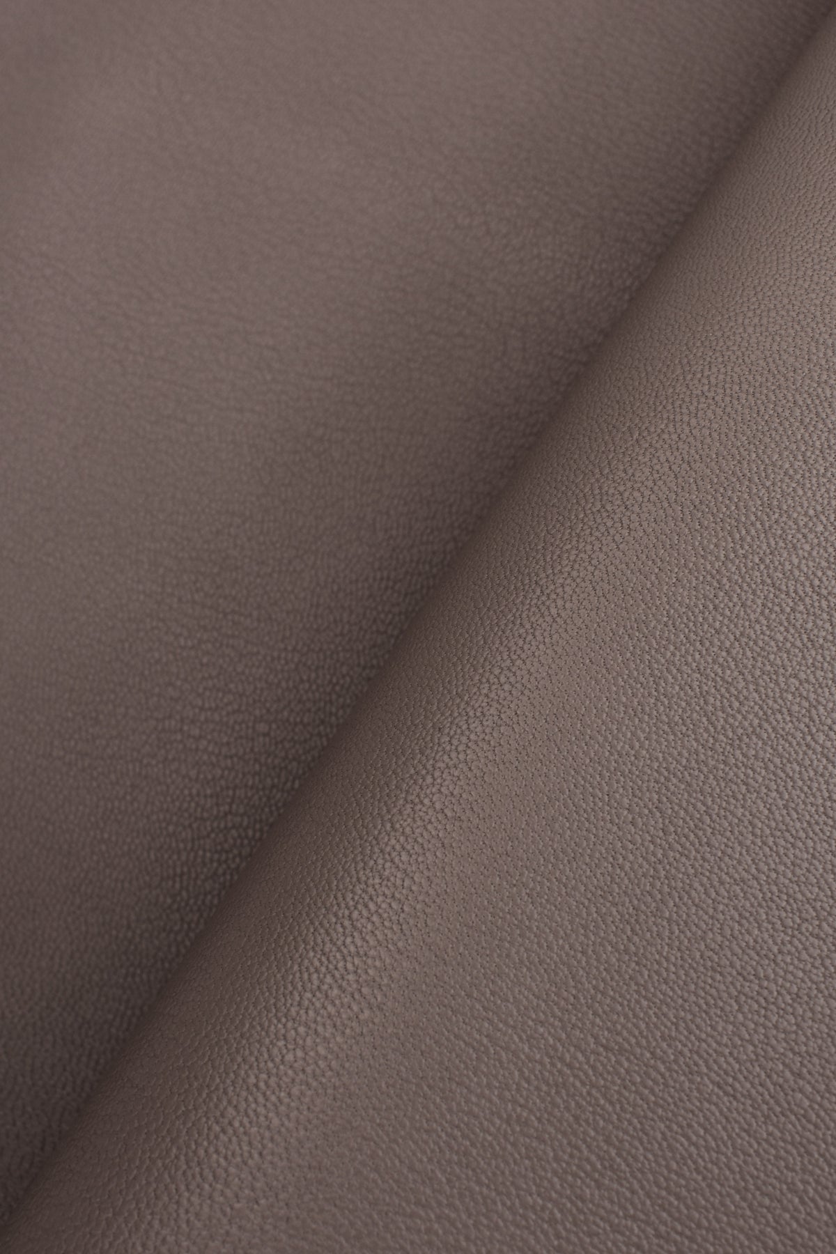 Grained Lambskin Nappa 1.3mm, Taupe