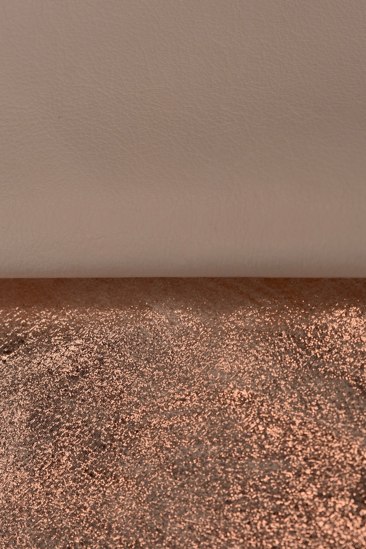 Canguro conciato al vegetale laminato 0,6/0,8mm, Rosa Chiaro, Laminata