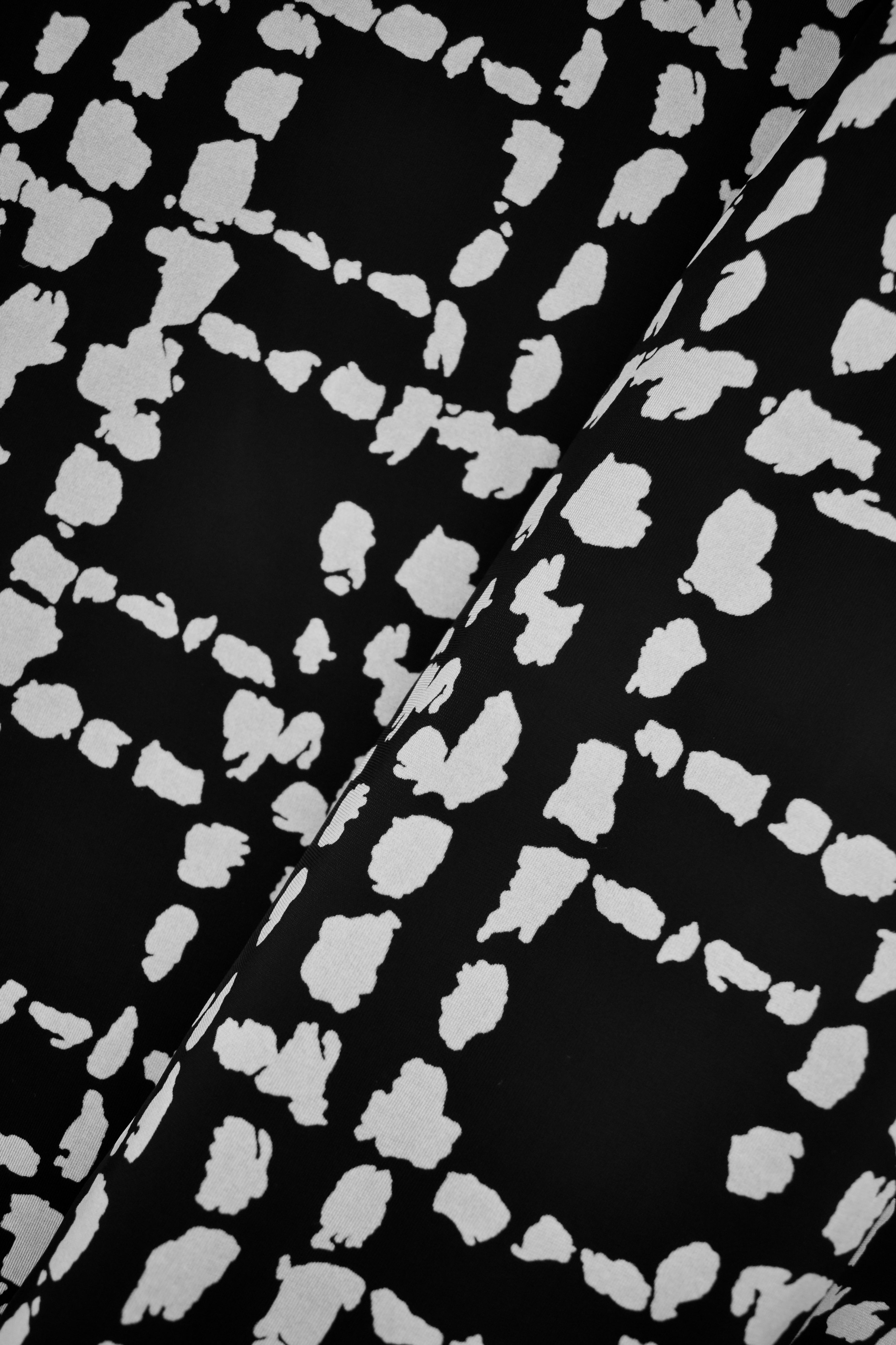 Jersey viscose fabric printed with striped fantasy stretch