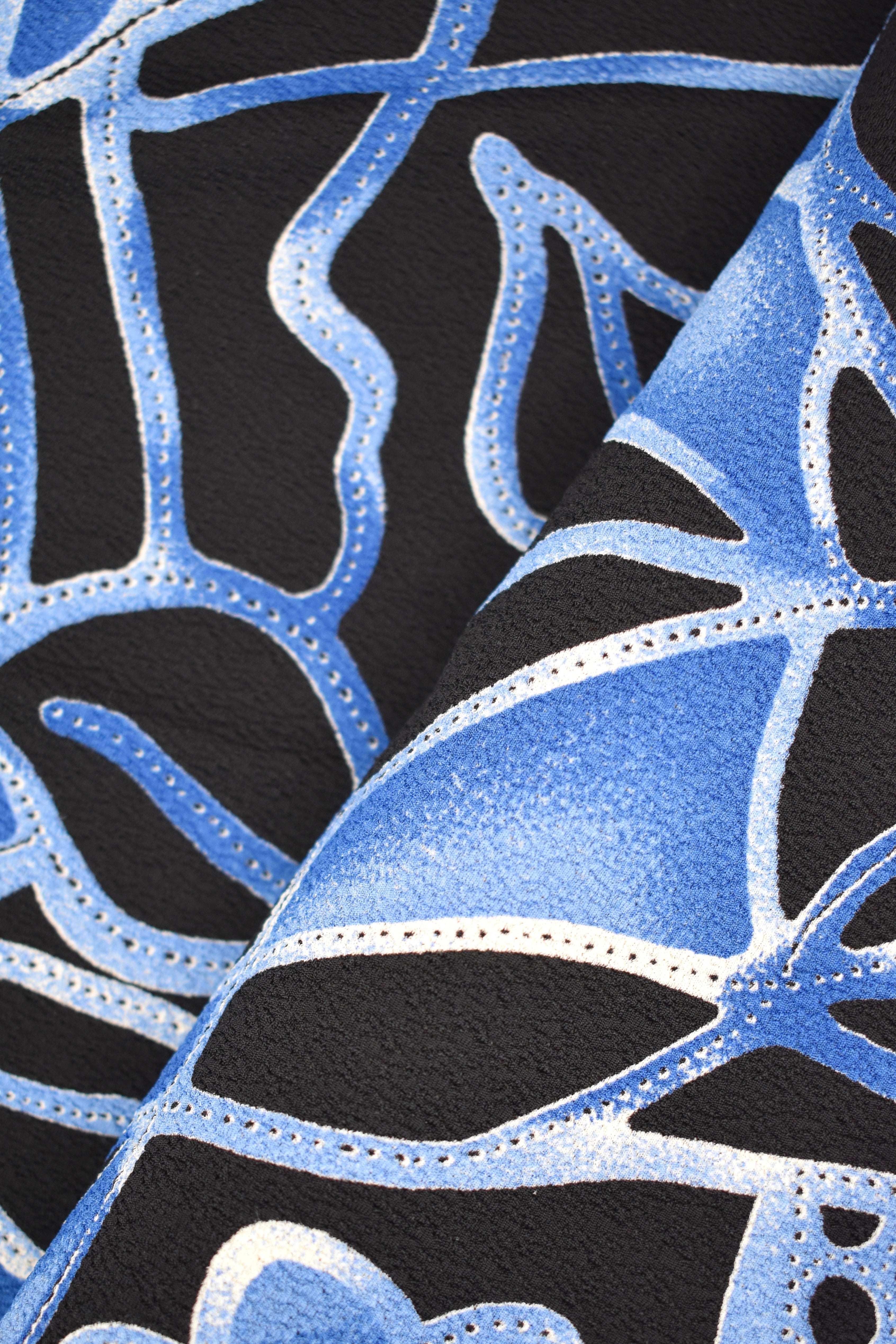 Jersey en mélange de viscose imprimé géométrique