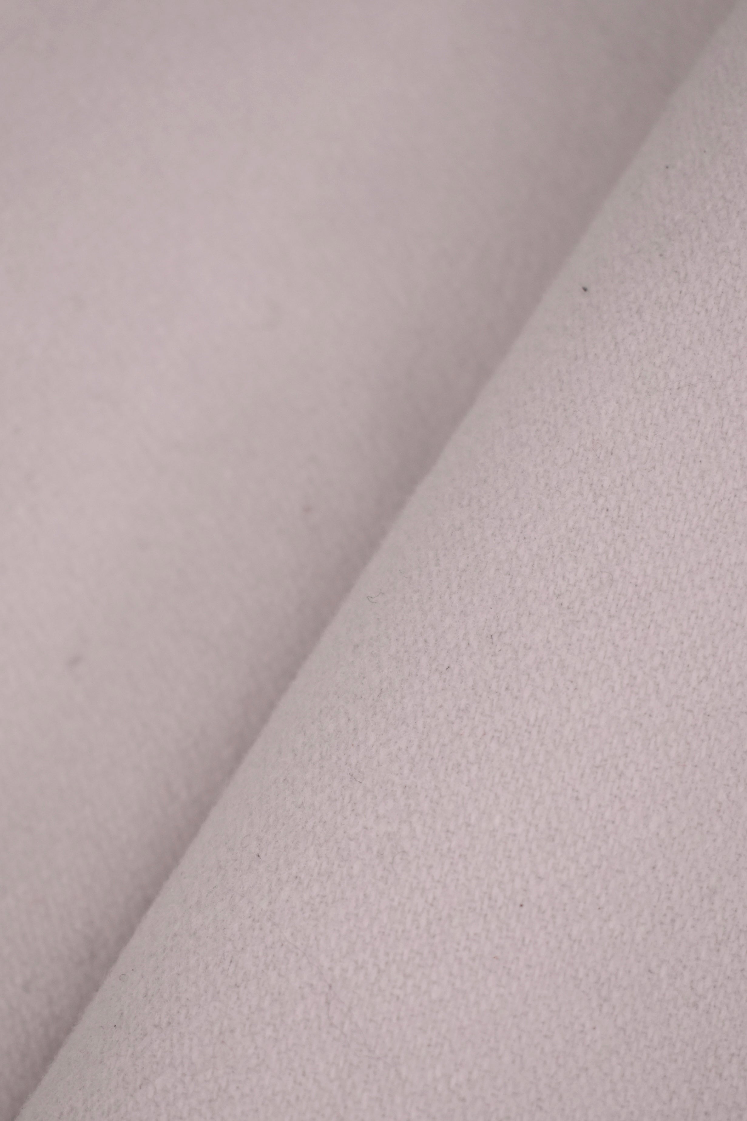 ```html
Panno für Wollmäntel aus reiner Wolle