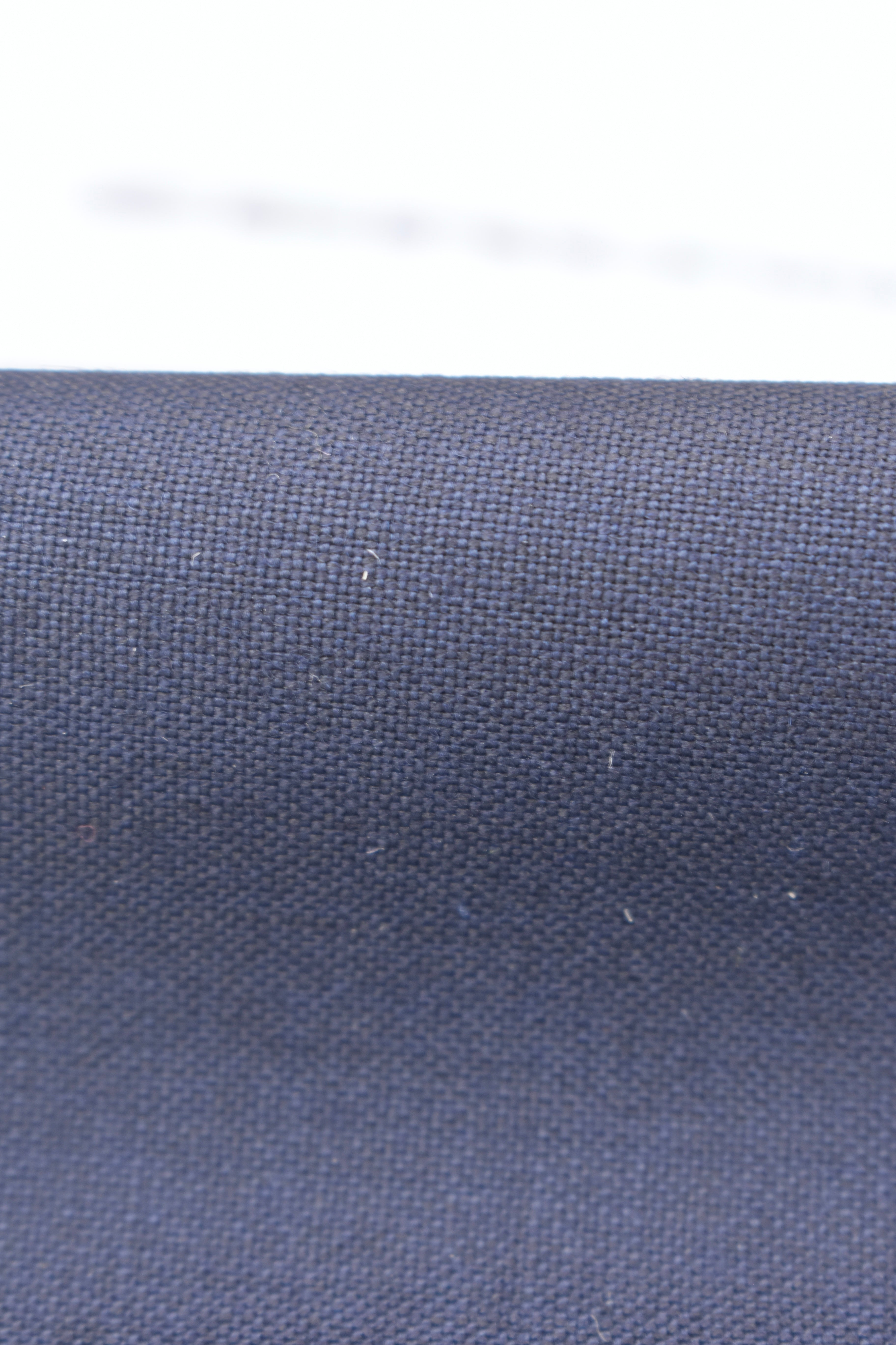 Fresco wool in 100% virgin wool