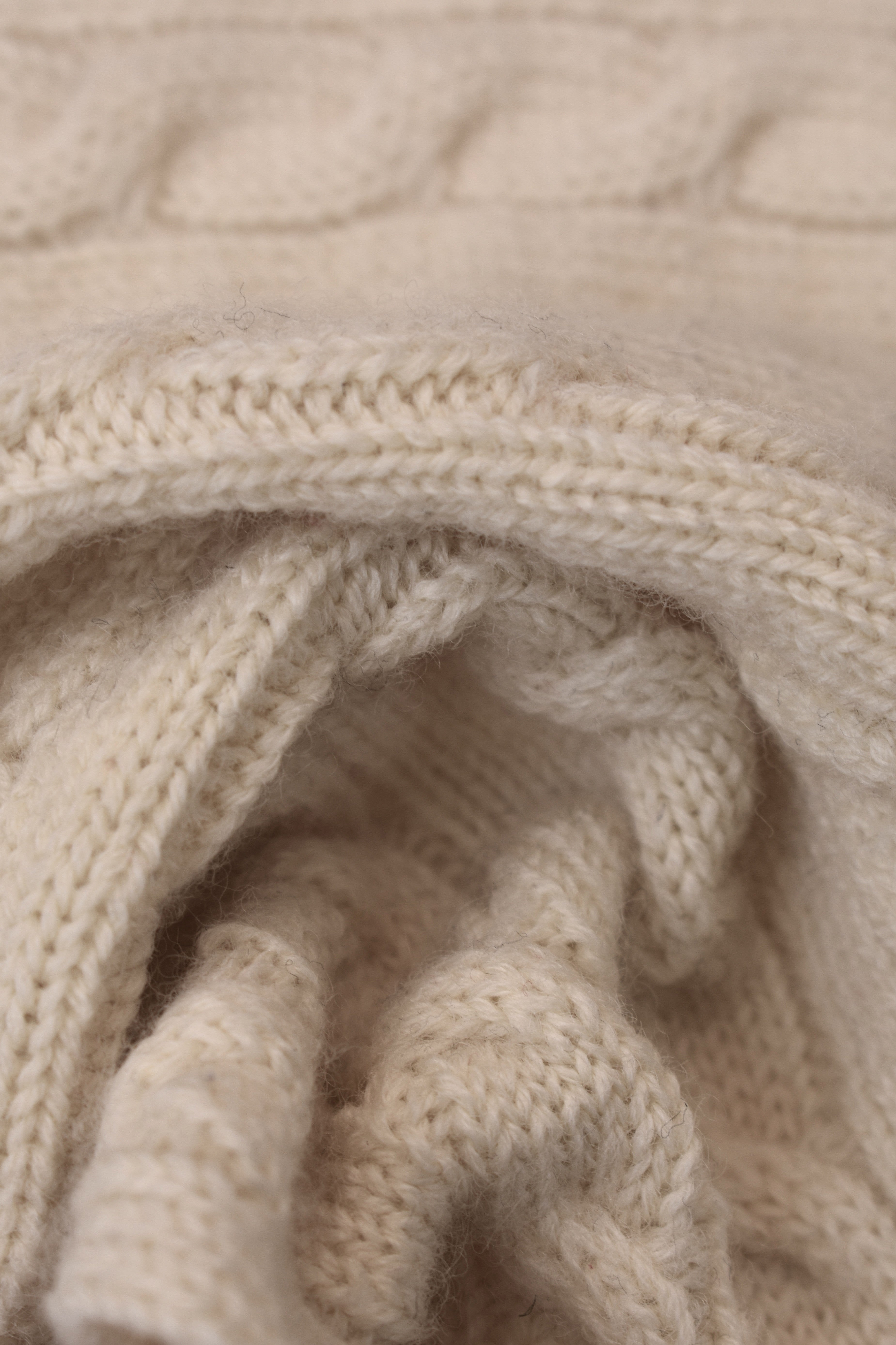 Pullover 100% Wollzopfmuster