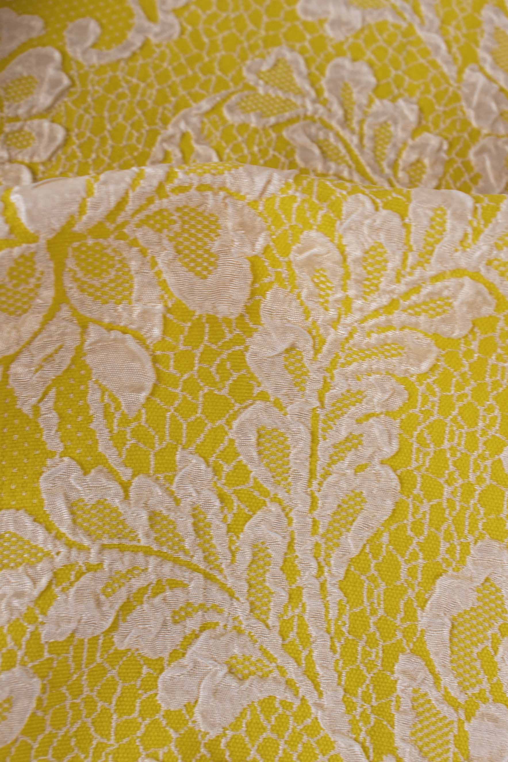 Jacquard fleuri