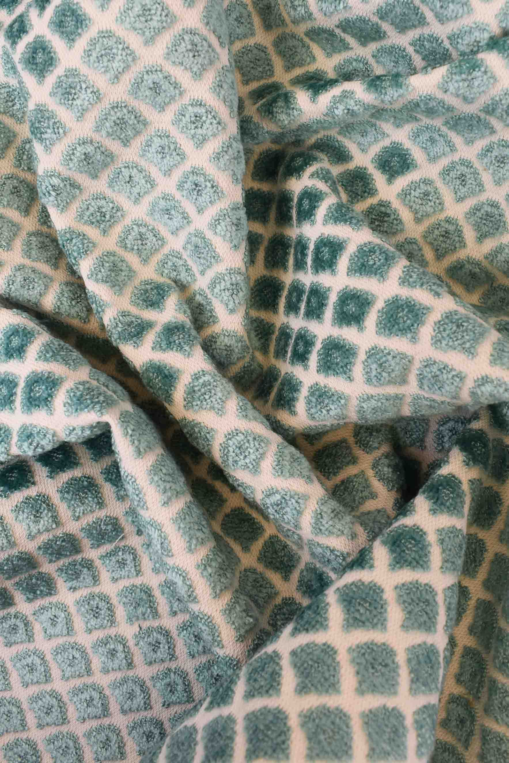 Broccato misto viscosa motivo arabesco  per arredamento