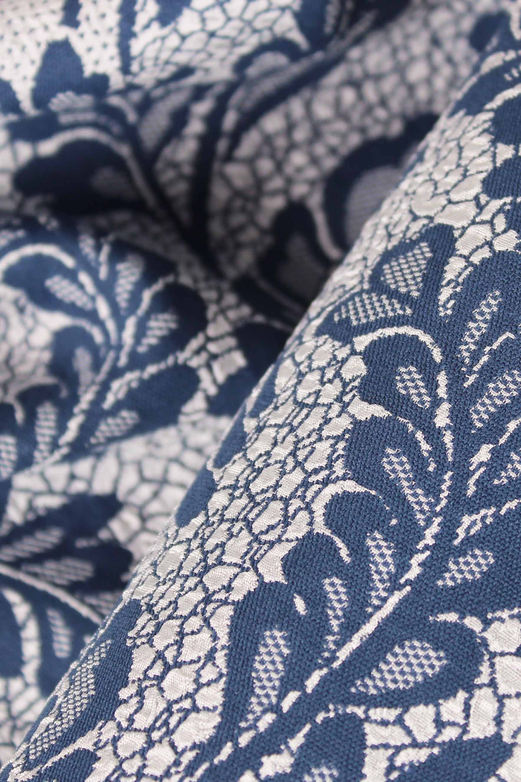 Jacquard motivo floreale