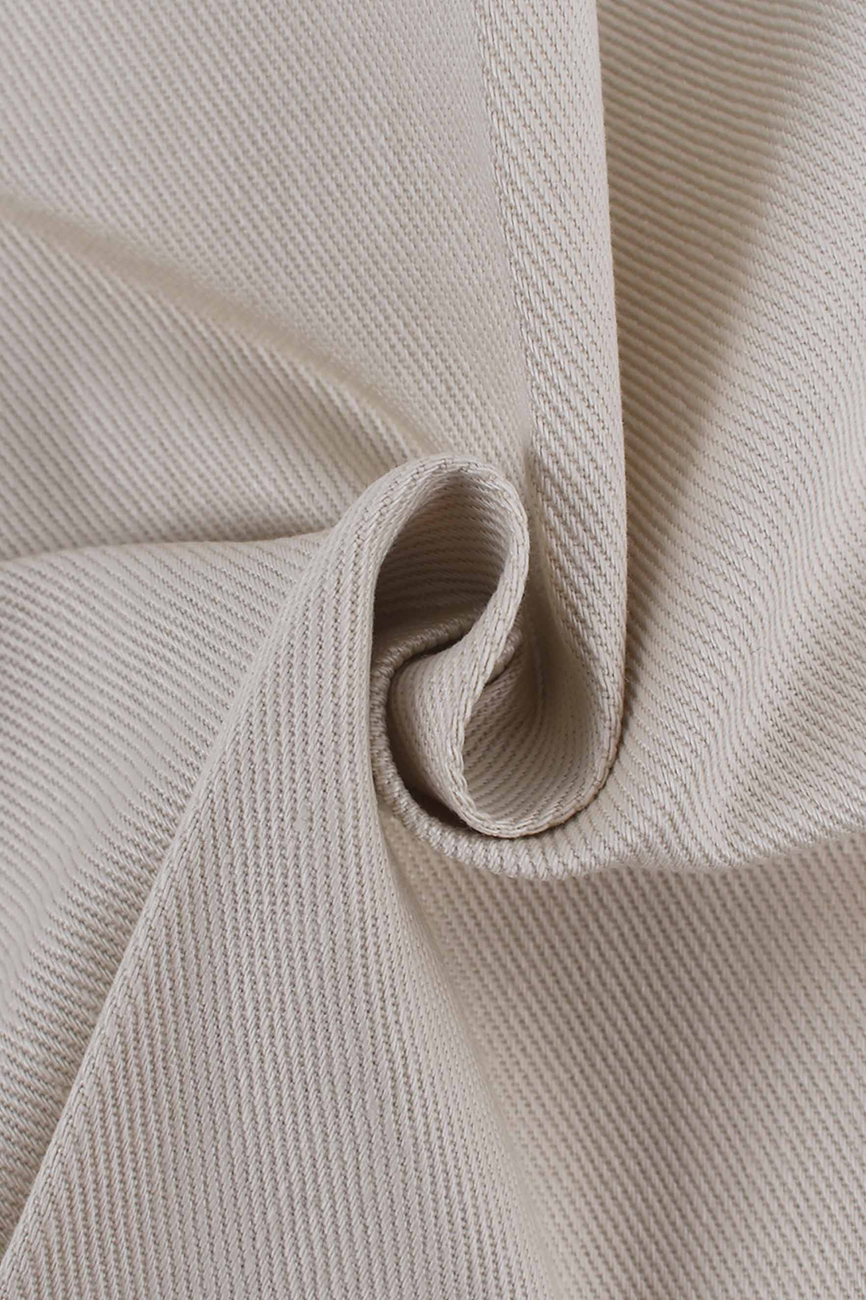 Gabardina crema