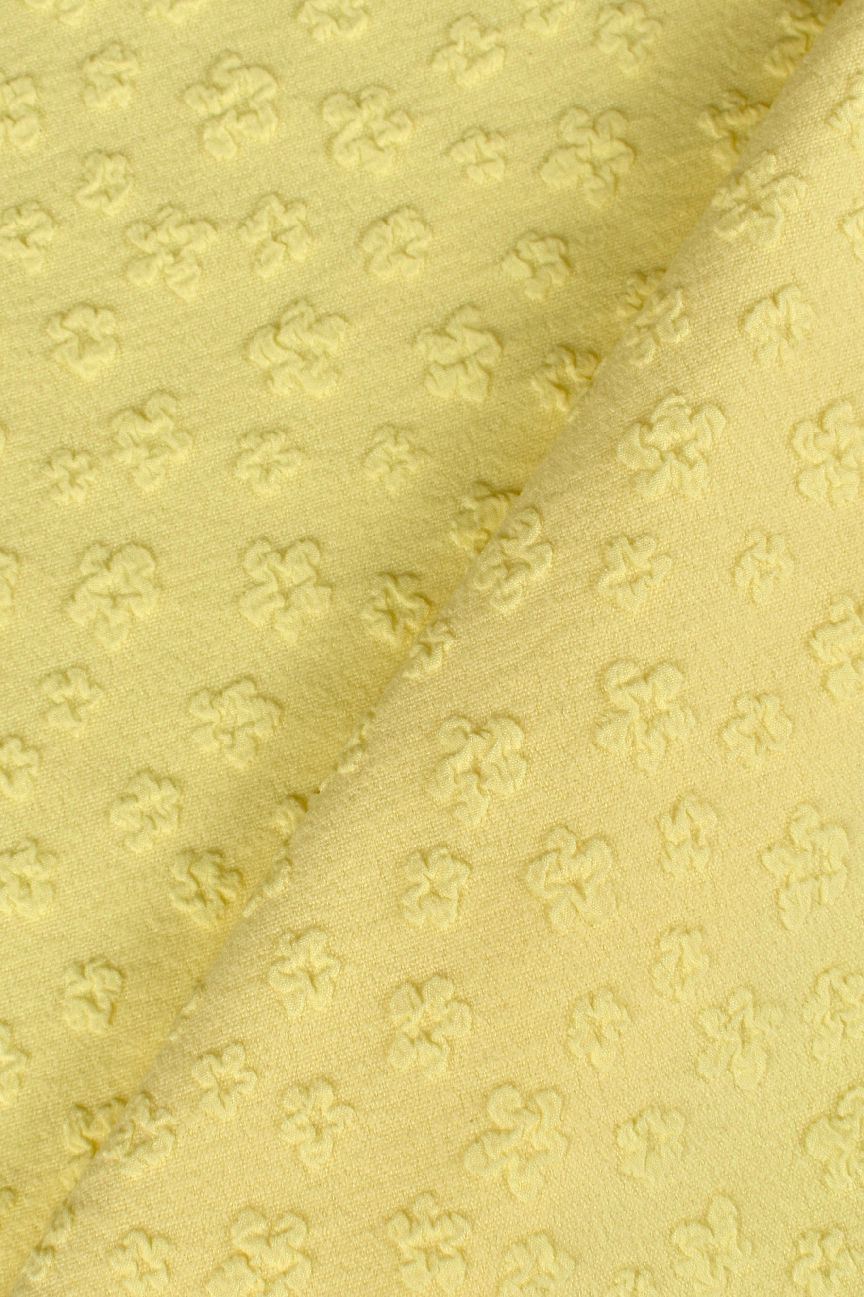 Bi-elastic quilted fabric Bi-elastic quilted fabric
