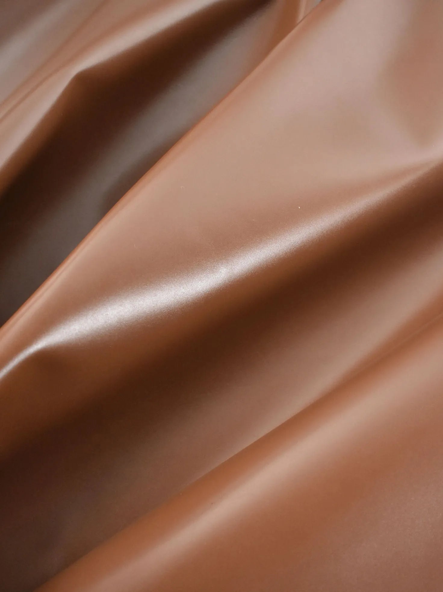 Smooth shiny half calfskin 1.2mm 4